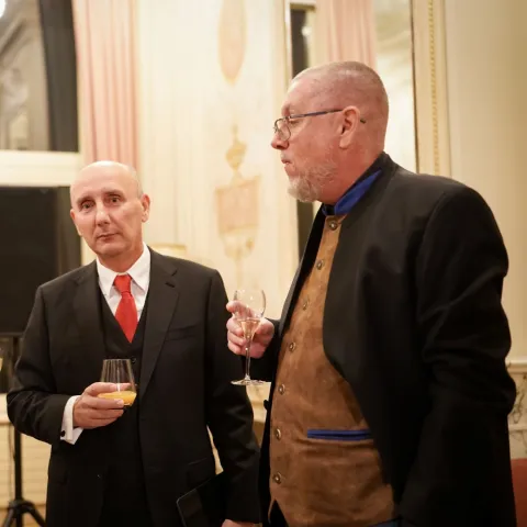 Stopy paměti - výstava v Pražském domě v Bruselu